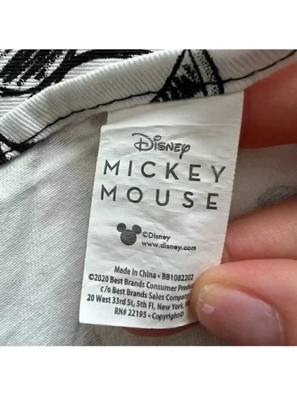 DISNEY Mickey Mouse White and Black Tie Back Contemporary Kitchen Apron - Picture 5 of 9